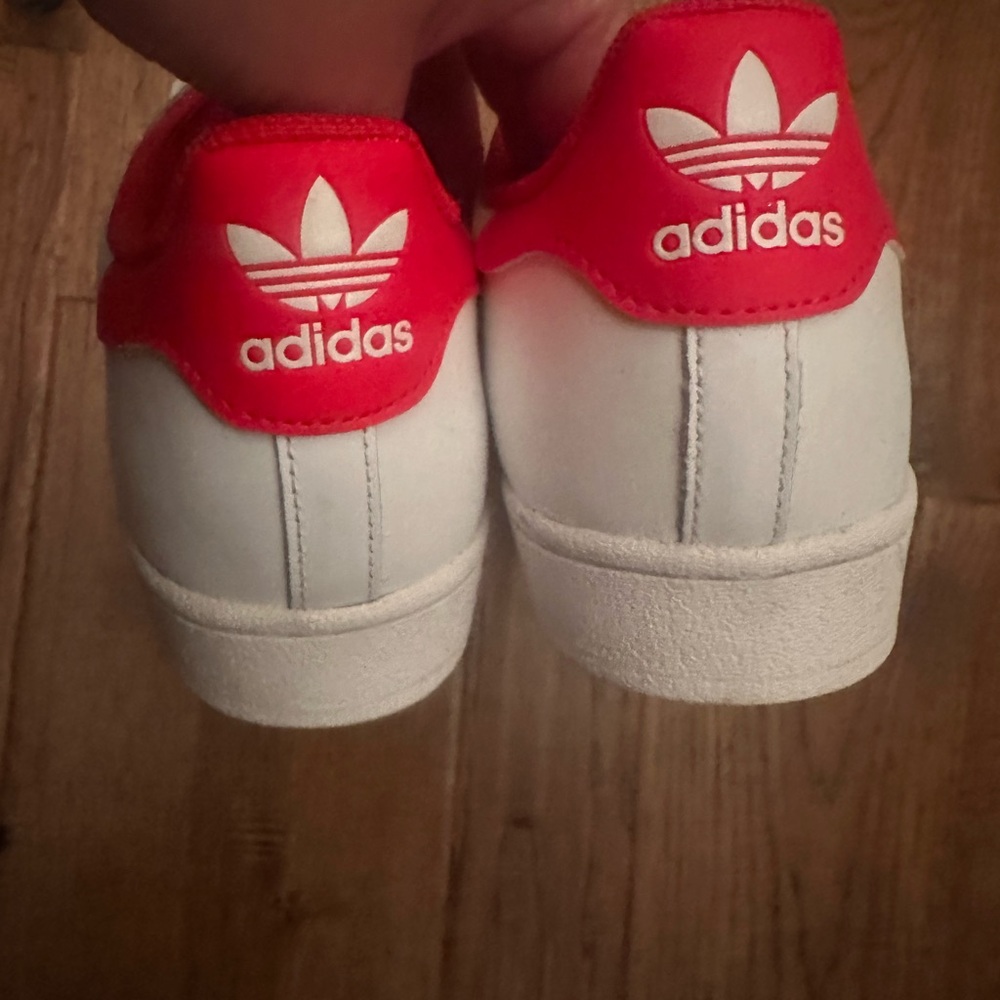Adidas White and Red Classic Sneakers - Picture 4 of 5